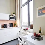 Appartement 408 W Pieciogwiazdkowym Royal Tulip Plaza 200 M Dobruk