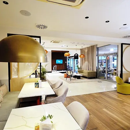 Apartment 408 W Pieciogwiazdkowym Royal Tulip Plaza 200 M Dobruk Kolobrzeg