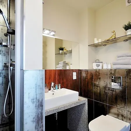 408 W Pieciogwiazdkowym Royal Tulip Plaza 200 M Dobruk *