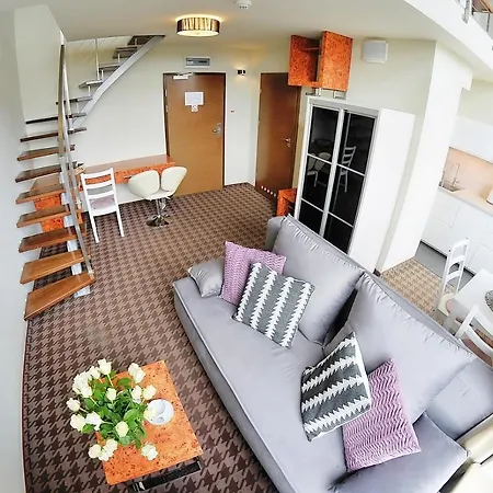 408 W Pieciogwiazdkowym Royal Tulip Plaza 200 M Dobruk Apartment *